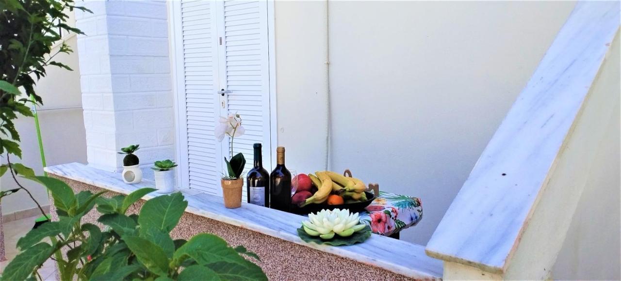 Eleni Apartments Sant George Beach Agios Georgios  Buitenkant foto