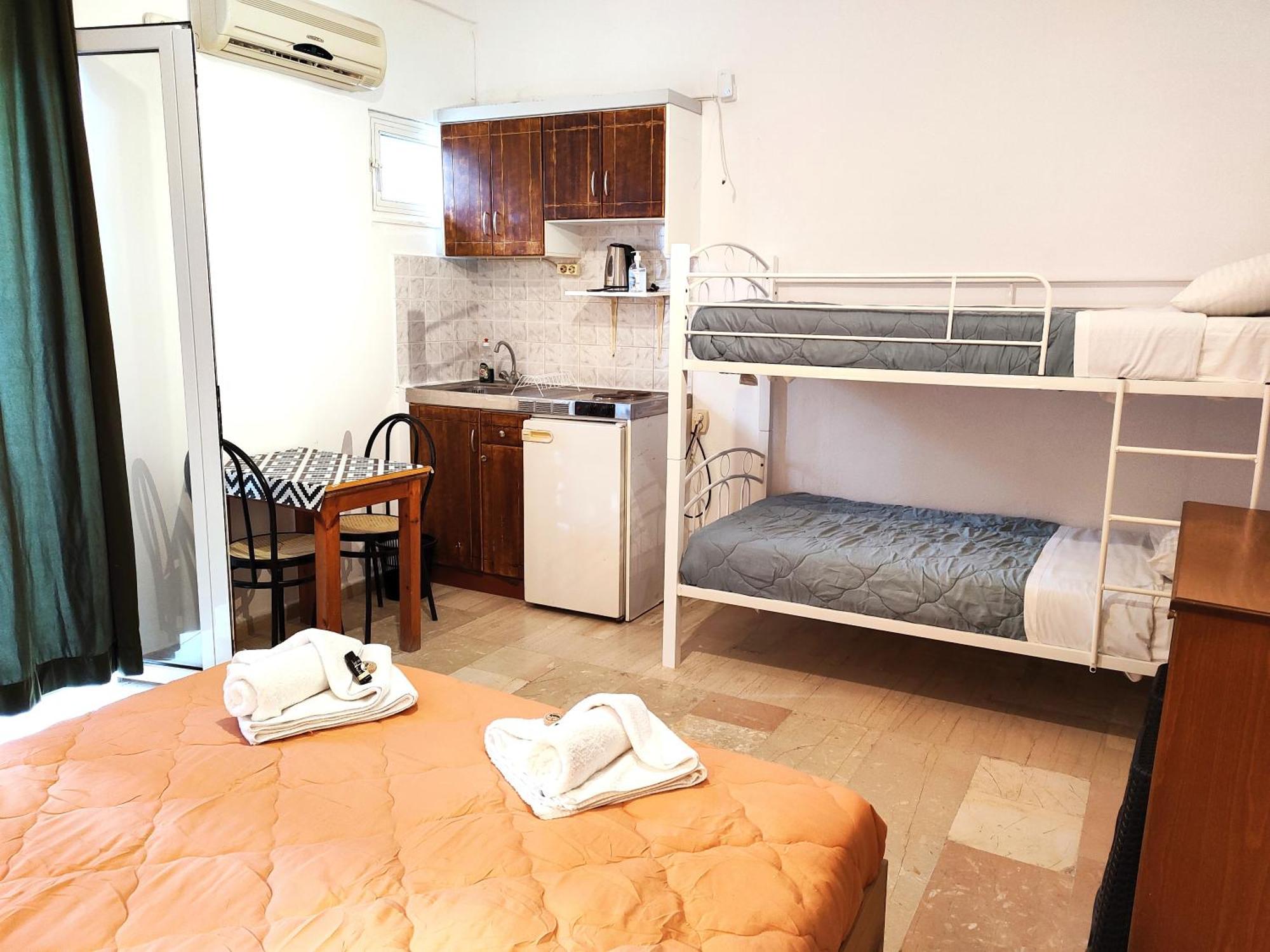Eleni Apartments Sant George Beach Agios Georgios  Buitenkant foto