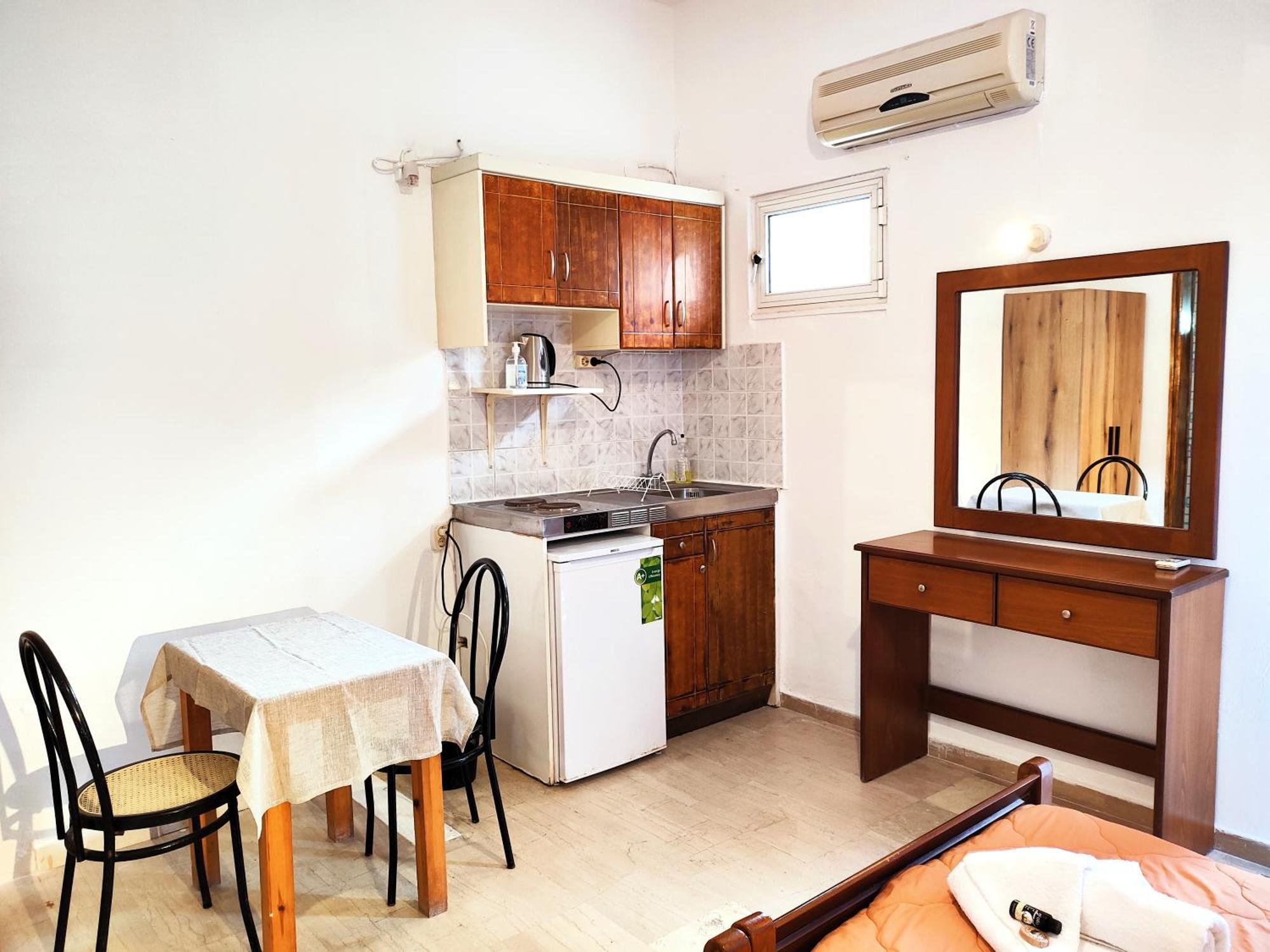 Eleni Apartments Sant George Beach Agios Georgios  Buitenkant foto